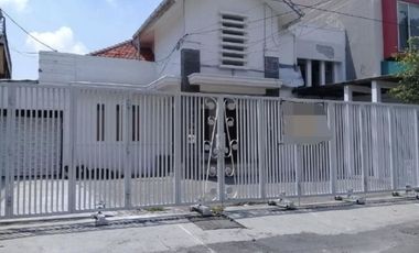Rumah disewakan di Rungkut, Surabaya