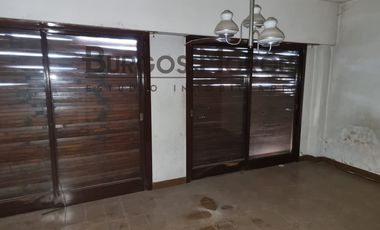 Casa con Departamento en venta en Ramos Mejia Sur