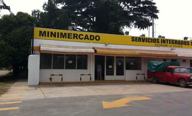 Local en alquiler en estación de servicio de Catán