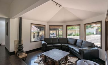 casa en arriendo/venta en vereda el salitre. Cod V15837