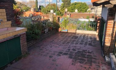 Vivienda Multifamiliar y Local Comercial  - San Andres