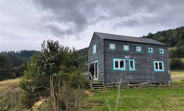 Casa en venta de 2 dorm. en Castro