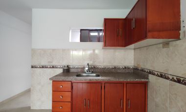 apartamento en arriendo en lleras. Cod A30541