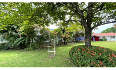 Se Vende Casa en Punta Barco, San Carlos