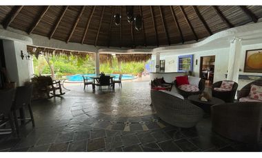 Se Vende Casa en Punta Barco, San Carlos