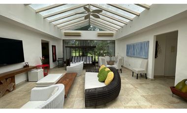 Se Vende Casa en Punta Barco, San Carlos