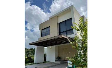 Panama Norte / Casas Eco-comunidad