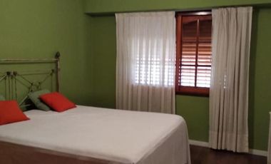 CHALET EN EXCELENTE ESTADO.