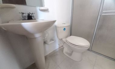 apartamento en arriendo en conjunto parque 93 piso 3 sin ascensor. Cod A13852