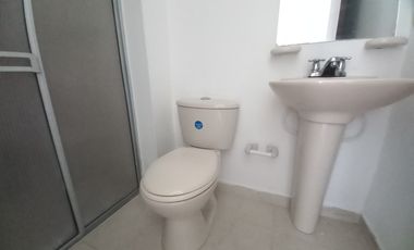 apartamento en arriendo en conjunto parque 93 piso 3 sin ascensor. Cod A13852