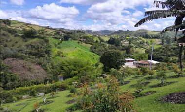 Finca En Marinilla Vereda El Pozo