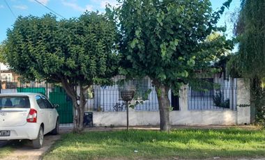 casa en venta en Glew Los Álamos 4 ambientes