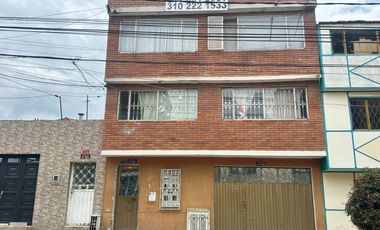 casa en venta en leon xiii. Cod V12547