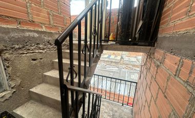 casa en venta en leon xiii. Cod V12547