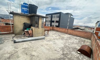 casa en venta en leon xiii. Cod V12547