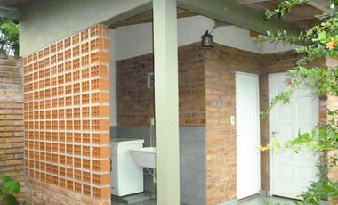 GUIDEK - STASIUK PROPIEDADES VENDE HERMOSA CASA