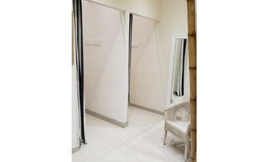 Se vende exclusivio local  Atrio Mall costa del este 83 mts