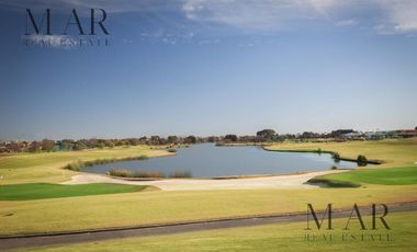 Lote en El Golf, Nordelta con salida a la laguna