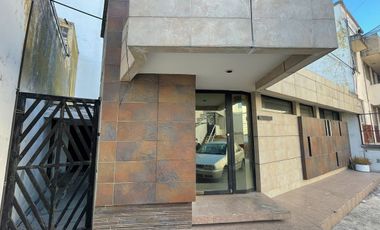 Venta de Edificio Uso Mixto en 5 Poniente  y 25 Sur