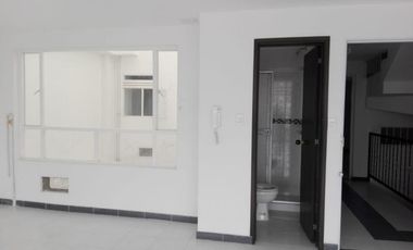 local en arriendo en santa isabel. Cod A88236