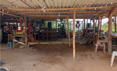 SE VENDE FINCA EN SANTA ROSA VEREDA GUACAS