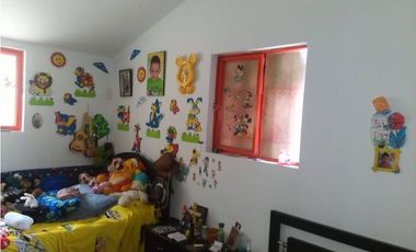 SE VENDE FINCA EN SANTA ROSA VEREDA GUACAS
