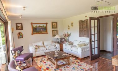 Casa en Venta en Barrio Centenario