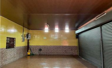 VENTA O ALQUILER LOCAL COMERCIAL parque lefebre
