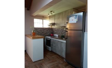 IMPECABLE CASA AMERICANA