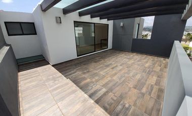 SE VENDE HERMOSA CASA
