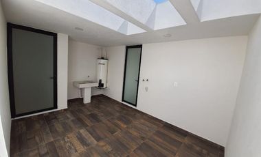 SE VENDE HERMOSA CASA