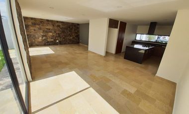 SE VENDE HERMOSA CASA