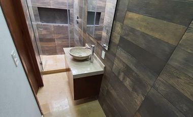 SE VENDE HERMOSA CASA