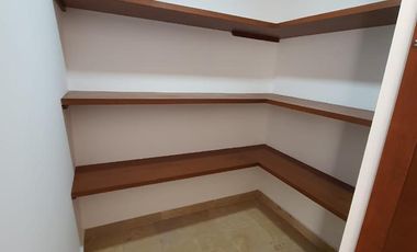 SE VENDE HERMOSA CASA