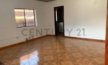 casa comercial ubicación excepcional  centro de Pucón