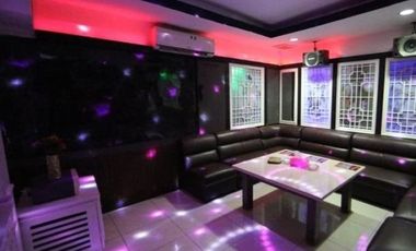 JUAL CEPAT RUKO GANDENG LOKASI KOMERSIL CIBUBUR KONDISI TERSEWA