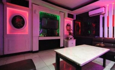 JUAL CEPAT RUKO GANDENG LOKASI KOMERSIL CIBUBUR KONDISI TERSEWA