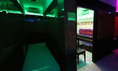 JUAL CEPAT RUKO GANDENG LOKASI KOMERSIL CIBUBUR KONDISI TERSEWA