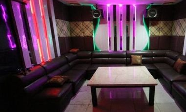 JUAL CEPAT RUKO GANDENG LOKASI KOMERSIL CIBUBUR KONDISI TERSEWA