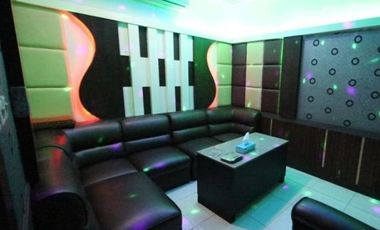 JUAL CEPAT RUKO GANDENG LOKASI KOMERSIL CIBUBUR KONDISI TERSEWA