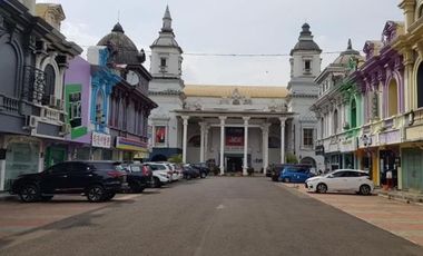 JUAL CEPAT RUKO GANDENG LOKASI KOMERSIL CIBUBUR KONDISI TERSEWA