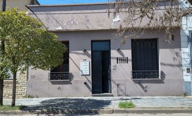 Casa en venta en Lobos