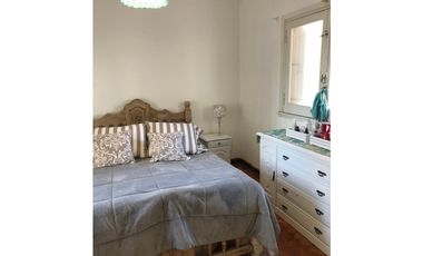 Chalet de 160 mts cub. Zona Chauvin.