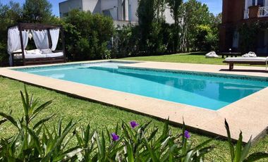 Casa en  Villa Olivos