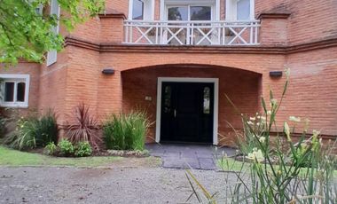 Casa en  Villa Olivos