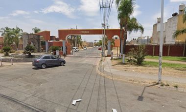 Casa en venta en Tlaquepaque, Fraccionamiento El Real