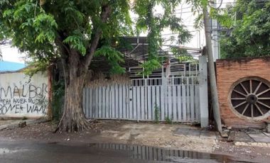 Rumah usaha jalan nias Semi furnish