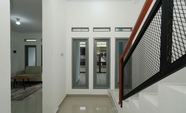Rumah Idaman 6 Menit ke RS Taman Harapan Baru 2 Lt Dibantu KPR J-35915