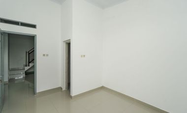 Rumah Idaman 6 Menit ke RS Taman Harapan Baru 2 Lt Dibantu KPR J-35915