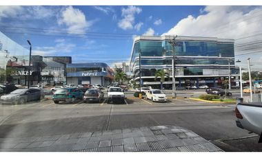 AMPLIO LOCAL EN EL DORADO, PLAZA  PSARI